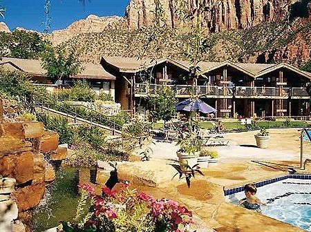Desert Pearl Inn Спрингдейл Екстериор снимка