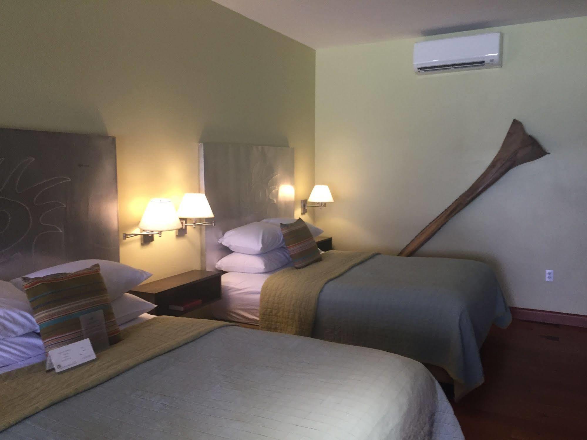 Desert Pearl Inn Спрингдейл Екстериор снимка
